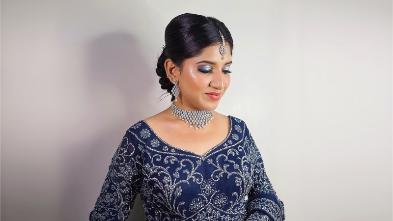 Hairstyle & Saree Draping